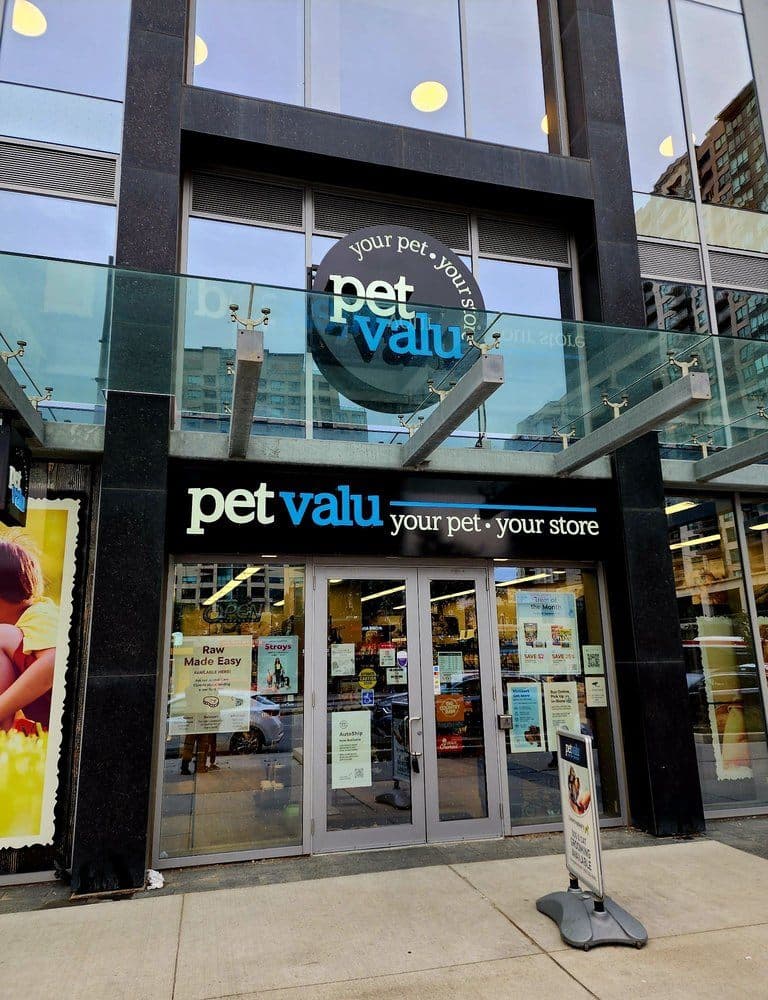 Pet Valu Beacon Condos storefront
